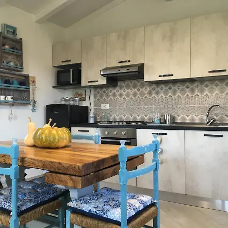 Rufus House בית נופש *